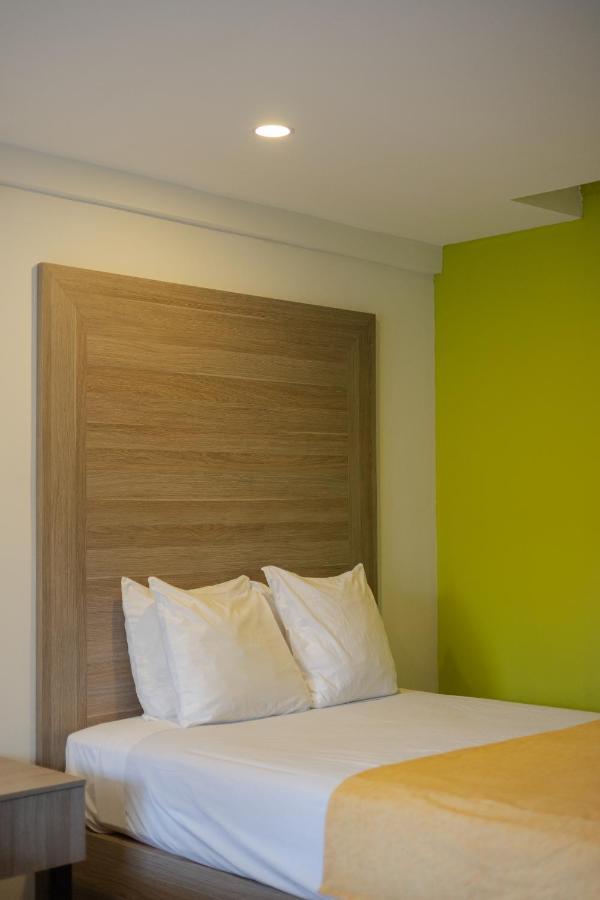 Hotel Bugambilia Hermosillo Bagian luar foto