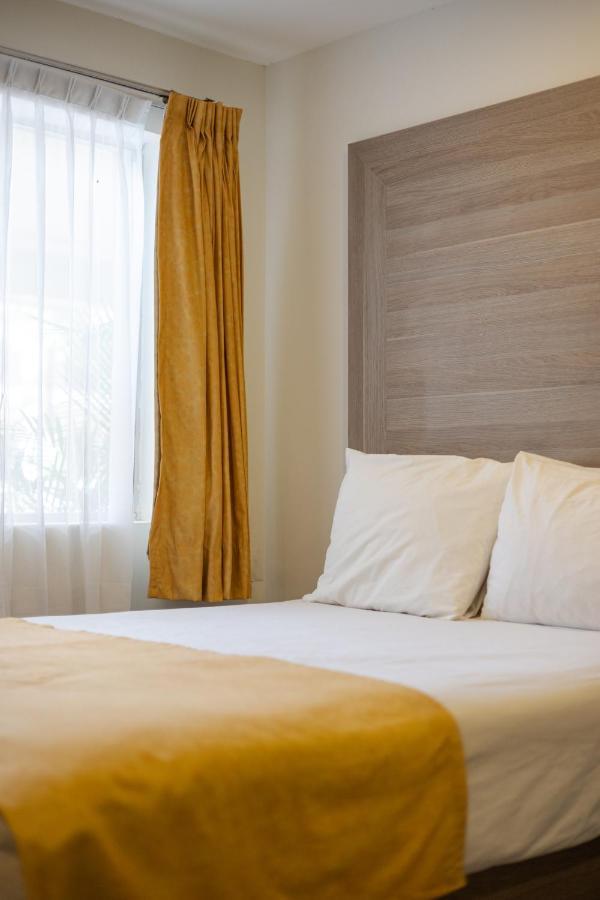Hotel Bugambilia Hermosillo Bagian luar foto