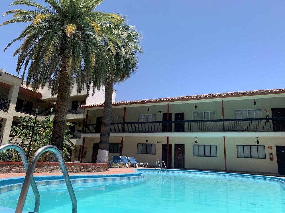 Hotel Bugambilia Hermosillo Bagian luar foto